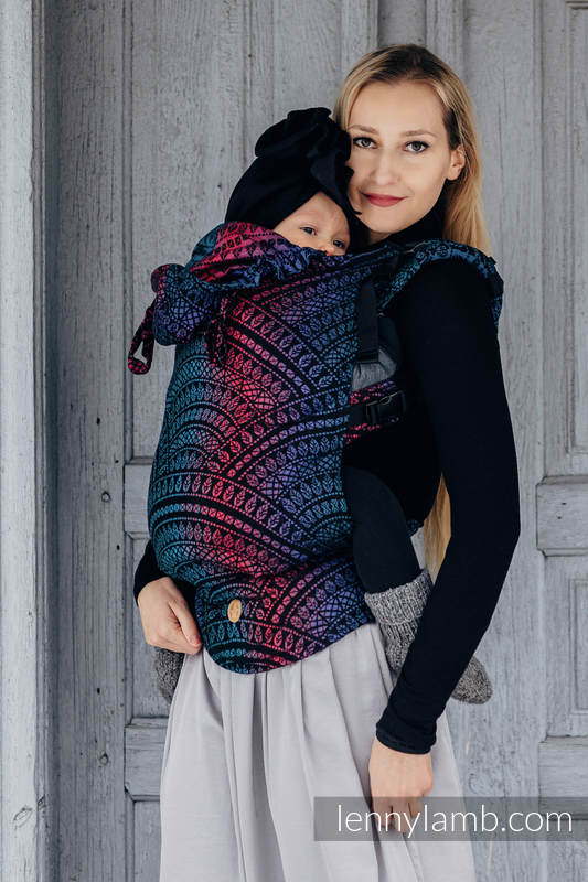 Lenny Lamb - Ергономична раница LennyGo PEACOCK S TAIL BLACK OPAL