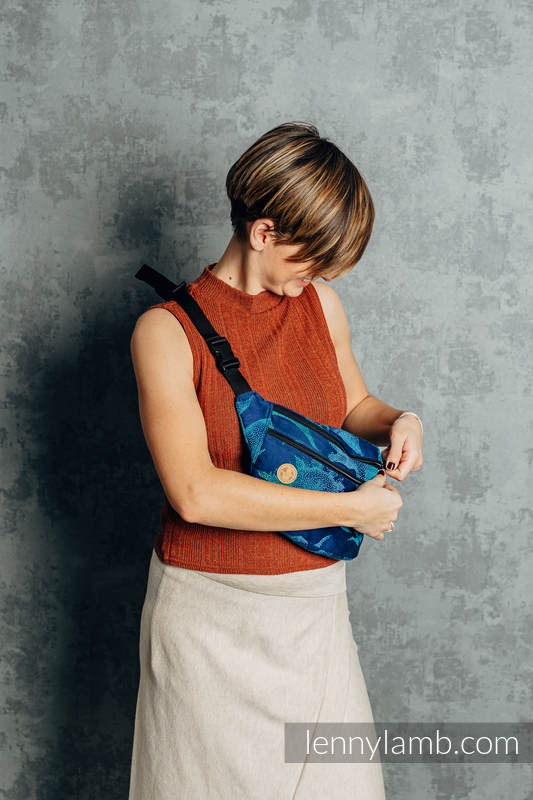 Lenny Lamb - Waist Bag made of woven fabric JURASSIC PARK EVOLUTION