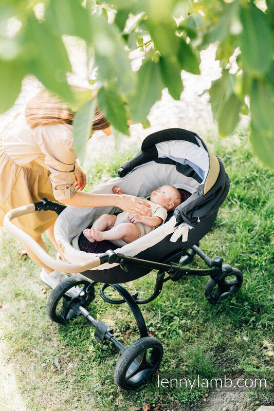 Lenny Lamb - Anti-sweat pram liner (for a bassinet) - PEACOCK'S TAIL - BLACK OPAL (with merino wool PEACOCK S TAIL BLACK OPAL