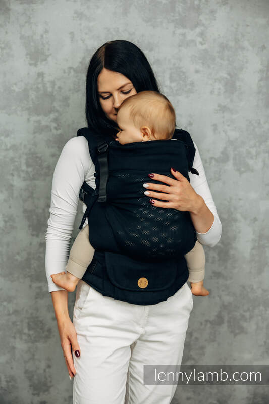 Lenny Lamb - My First Baby Carrier - LennyUpGrade with Mesh LITTLE HERRINGBONE EBONY BLACK