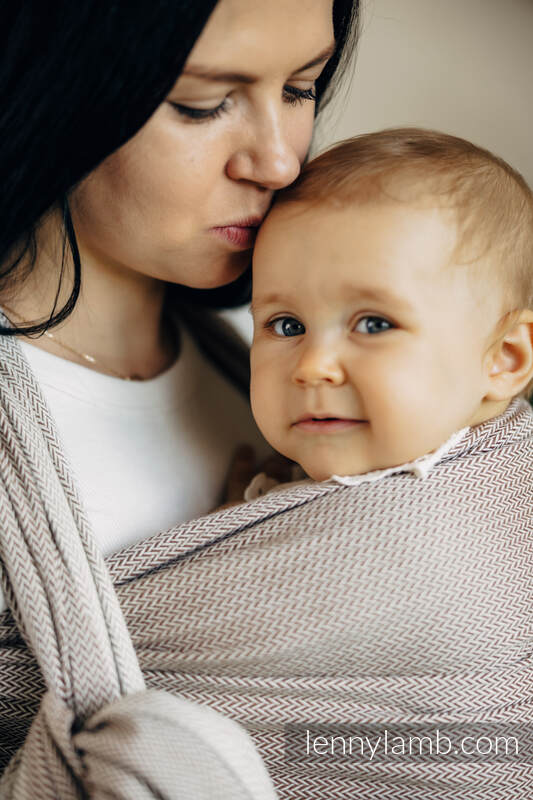 Lenny Lamb - Тъкан слинг LITTLE HERRINGBONE ALMOND L B