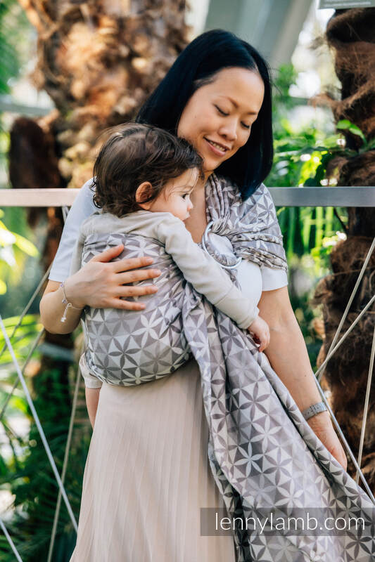 Lenny Lamb - Ring Sling TENCEL HEXAFLOWERS MIRROR