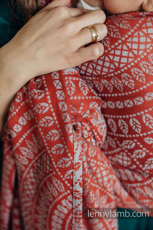 Lenny Lamb - Тъкан слинг-шал PEACOCK S TAIL HOLIDAY S