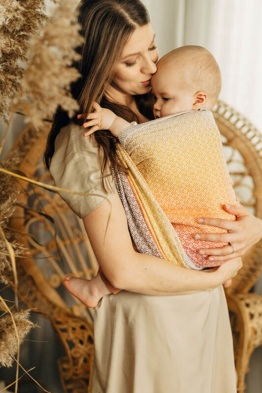 Lenny Lamb - Тъкан слинг-шал LITTLE LOVE MADISON XS