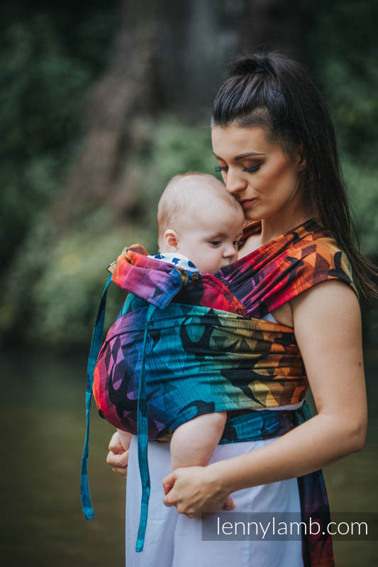 Lenny Lamb - WRAP-TAI carrier Toddler with hood/ jacquard twill / 100% cotton / SWALLOWS RAINBOW DARK WRAP TAI SWALLOWS RAINBOW DARK